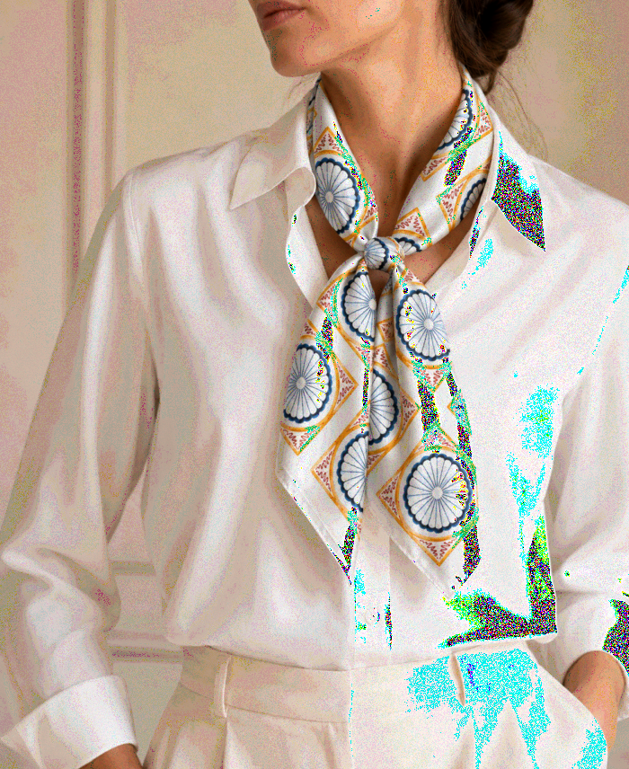 panuelo-diseno-mosaico-rosetones-mujer panuelo-diseno-mosaico-rosetones-mujer